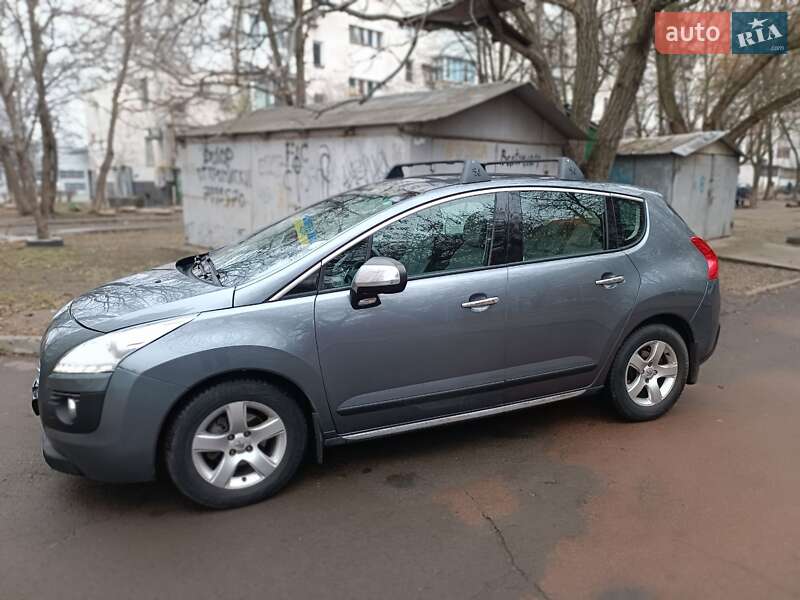 Позашляховик / Кросовер Peugeot 3008 2011 в Одесі