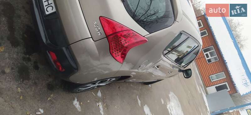 Позашляховик / Кросовер Peugeot 3008 2011 в Красилові