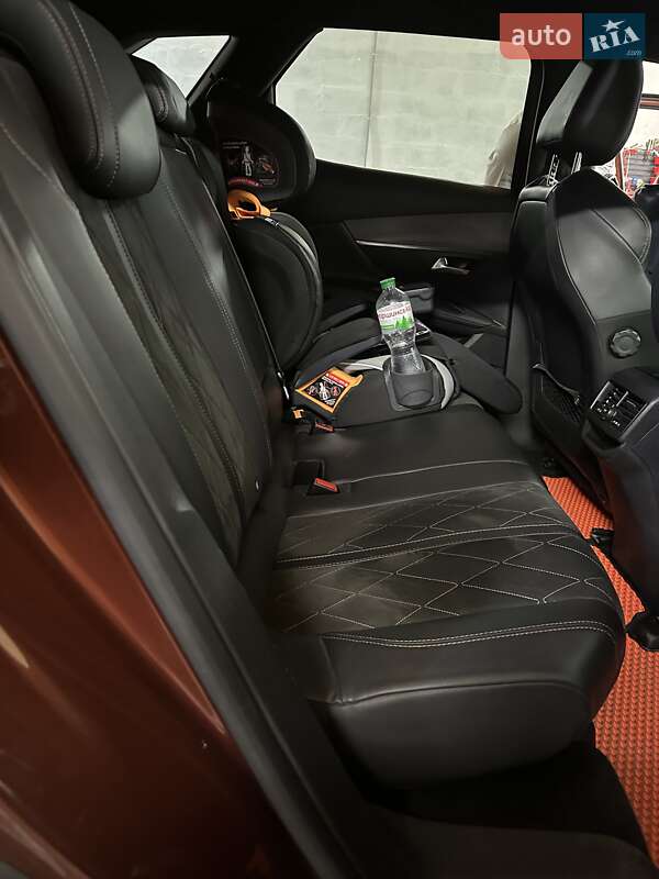 Позашляховик / Кросовер Peugeot 3008 2017 в Вінниці