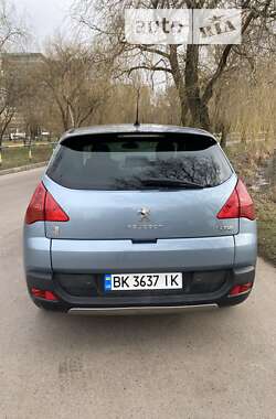 Позашляховик / Кросовер Peugeot 3008 2012 в Рівному