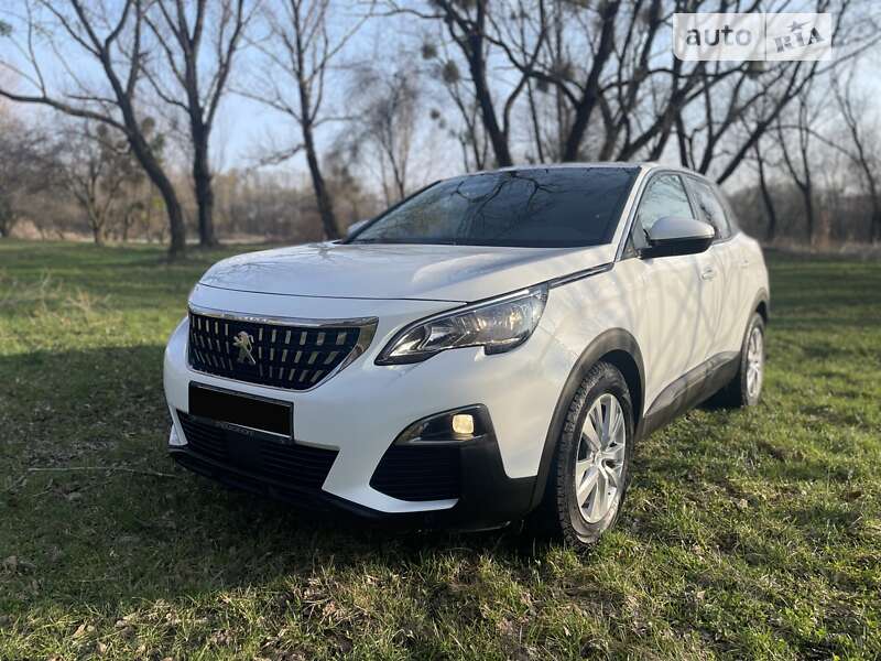 Позашляховик / Кросовер Peugeot 3008 2018 в Львові