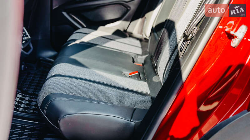 Внедорожник / Кроссовер Peugeot 3008 2020 в Дубно