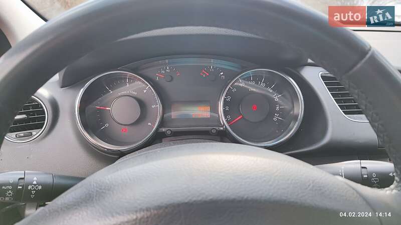 Позашляховик / Кросовер Peugeot 3008 2009 в Києві