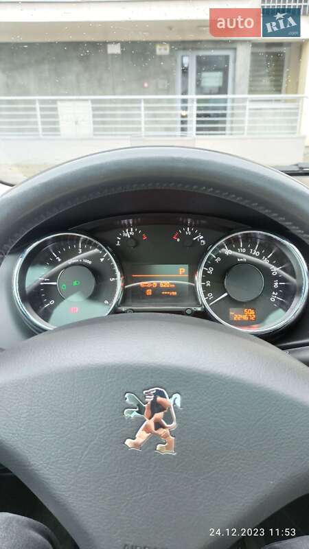 Внедорожник / Кроссовер Peugeot 3008 2010 в Львове