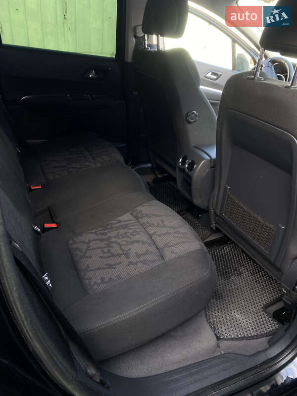 Позашляховик / Кросовер Peugeot 3008 2012 в Івано-Франківську