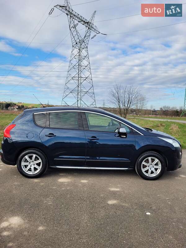 Внедорожник / Кроссовер Peugeot 3008 2010 в Львове