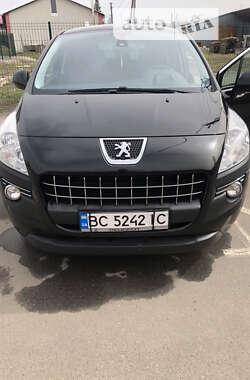 Внедорожник / Кроссовер Peugeot 3008 2009 в Калиновке