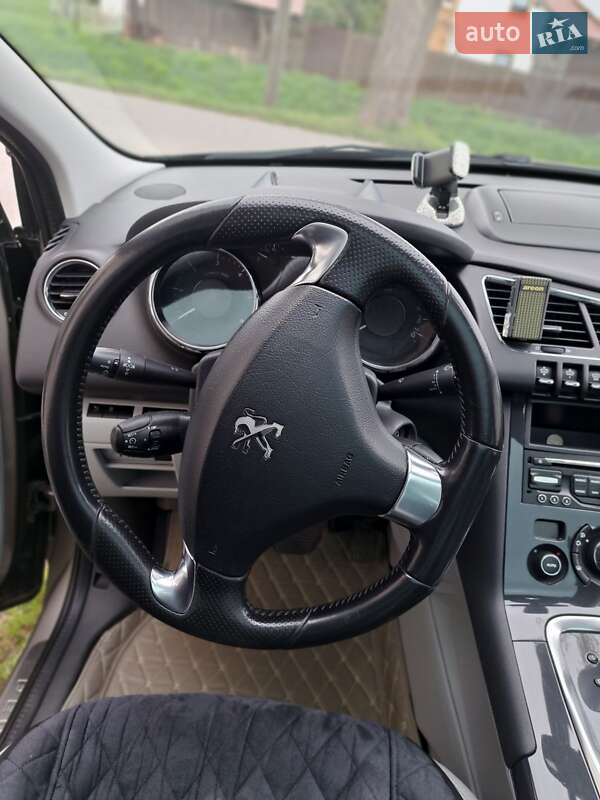 Внедорожник / Кроссовер Peugeot 3008 2014 в Иршаве