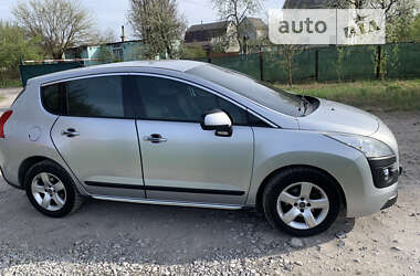 Внедорожник / Кроссовер Peugeot 3008 2011 в Каменском