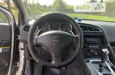Внедорожник / Кроссовер Peugeot 3008 2011 в Каменском