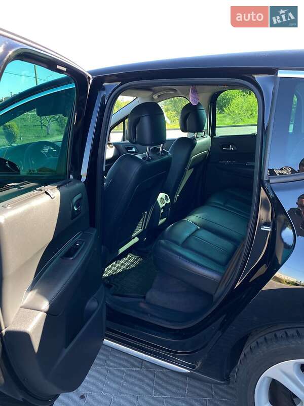 Внедорожник / Кроссовер Peugeot 3008 2010 в Стрые