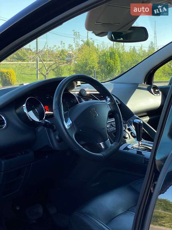 Внедорожник / Кроссовер Peugeot 3008 2010 в Стрые