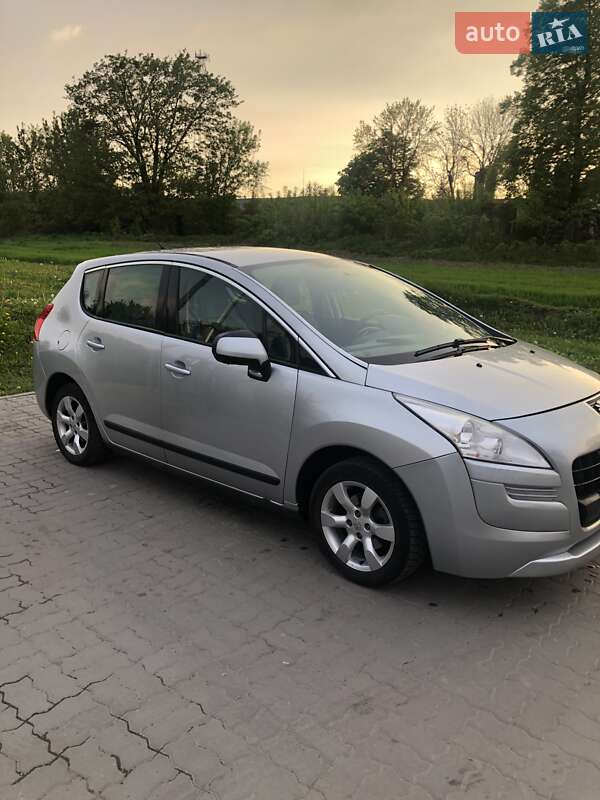 Внедорожник / Кроссовер Peugeot 3008 2010 в Радехове