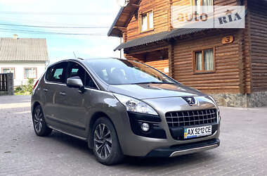 Внедорожник / Кроссовер Peugeot 3008 2012 в Черновцах