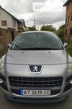 Внедорожник / Кроссовер Peugeot 3008 2012 в Калуше