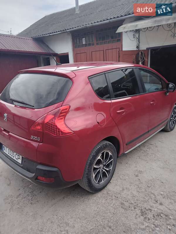 Внедорожник / Кроссовер Peugeot 3008 2012 в Тлумаче