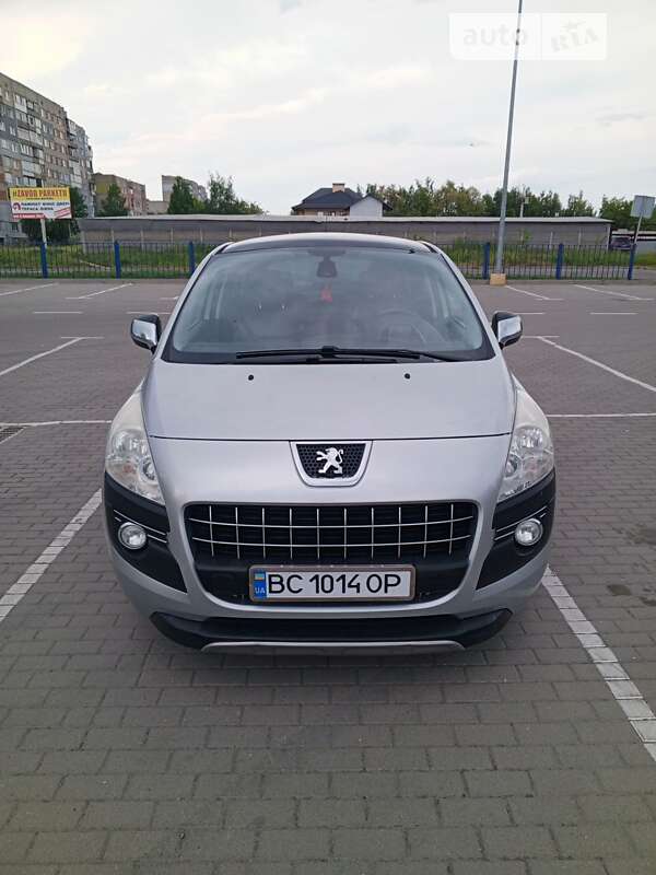 Позашляховик / Кросовер Peugeot 3008 2009 в Червонограді