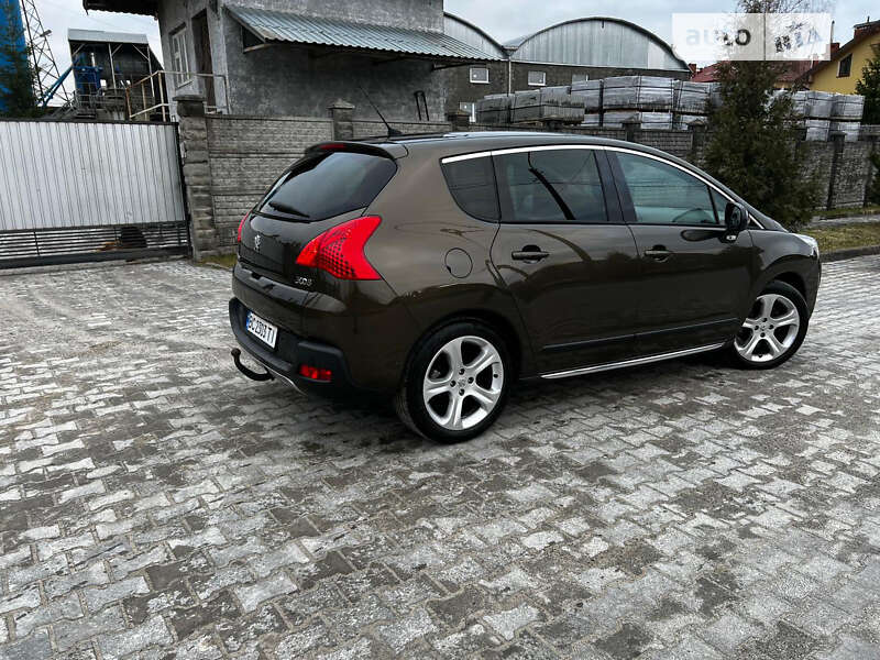 Позашляховик / Кросовер Peugeot 3008 2009 в Новояворівську