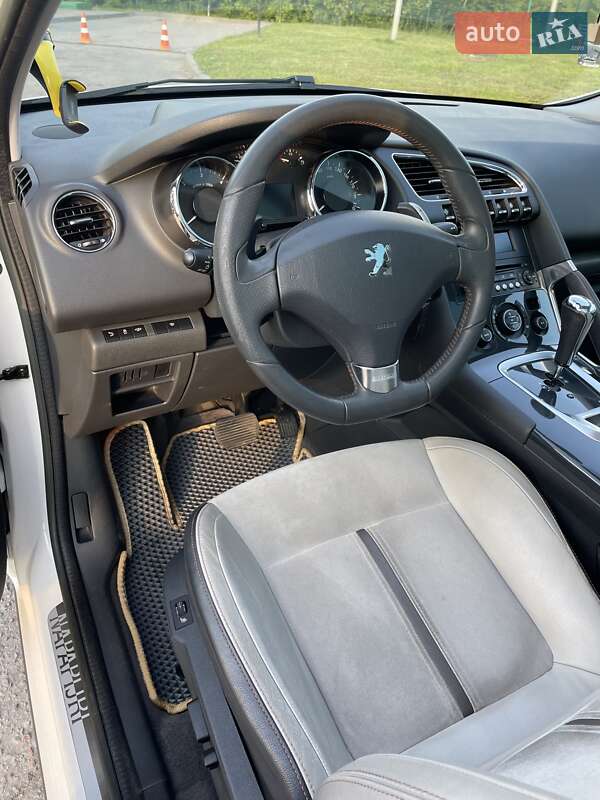 Позашляховик / Кросовер Peugeot 3008 2013 в Житомирі