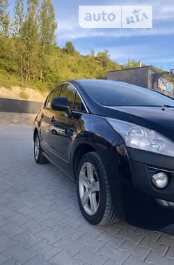 Peugeot 3008 2012