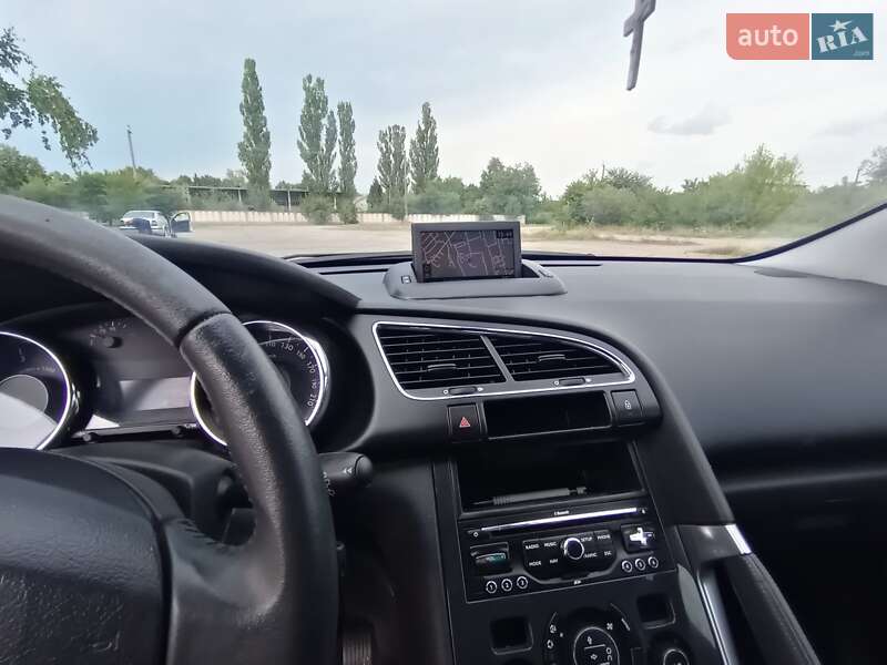 Внедорожник / Кроссовер Peugeot 3008 2010 в Ивано-Франковске фото 9 Внедорожник / Кроссовер Peugeot 3008 2010 в Ивано-Франковске