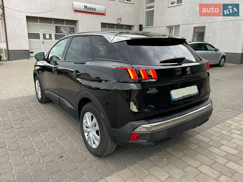 Позашляховик / Кросовер Peugeot 3008 2017 в Луцьку