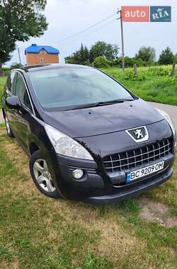 Позашляховик / Кросовер Peugeot 3008 2010 в Львові