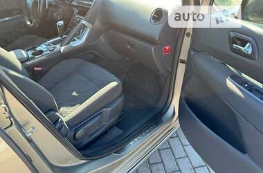 Позашляховик / Кросовер Peugeot 3008 2012 в 