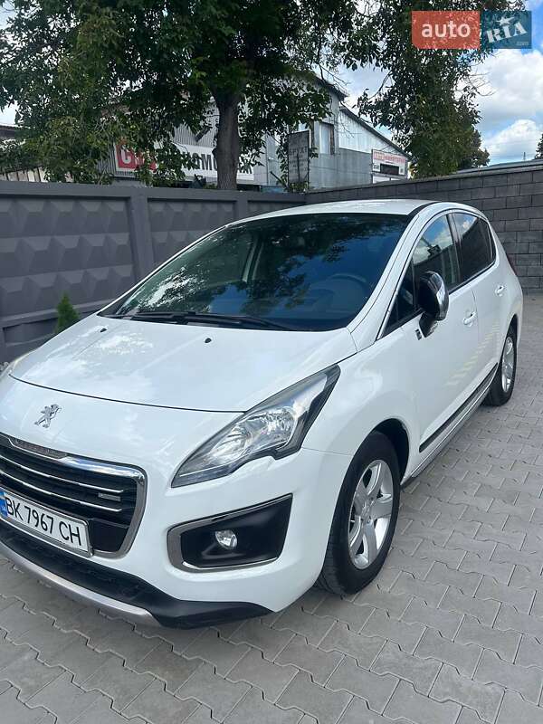 Внедорожник / Кроссовер Peugeot 3008 2014 в Ровно