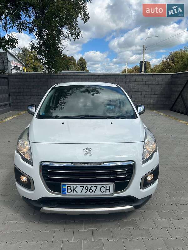 Внедорожник / Кроссовер Peugeot 3008 2014 в Ровно
