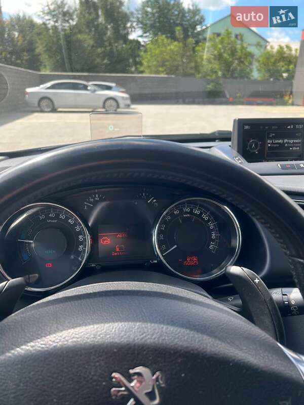 Внедорожник / Кроссовер Peugeot 3008 2014 в Ровно