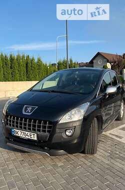 Внедорожник / Кроссовер Peugeot 3008 2010 в Ровно