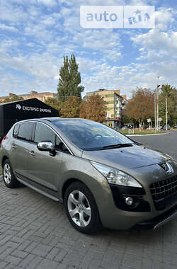 Позашляховик / Кросовер Peugeot 3008 2012 в Рівному