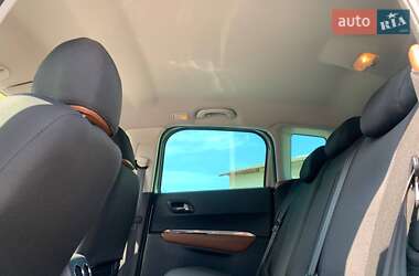 Внедорожник / Кроссовер Peugeot 3008 2013 в 