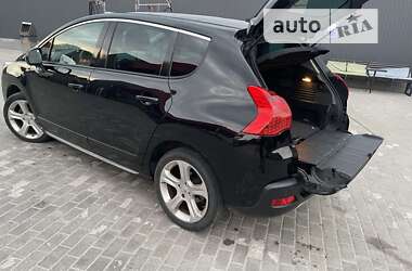 Позашляховик / Кросовер Peugeot 3008 2010 в Рівному