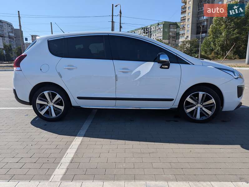 Позашляховик / Кросовер Peugeot 3008 2015 в Сумах