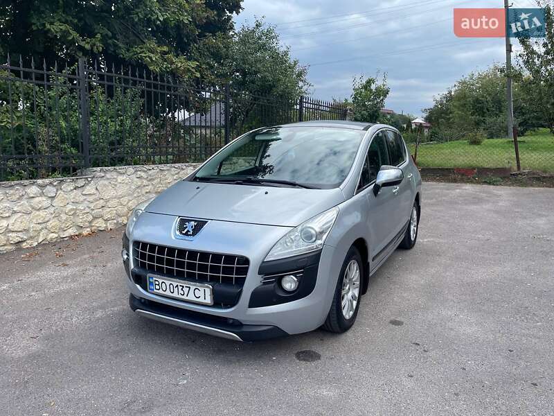 Внедорожник / Кроссовер Peugeot 3008 2011 в Тернополе