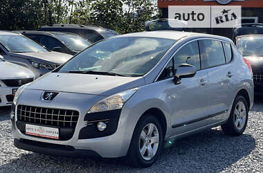 Позашляховик / Кросовер Peugeot 3008 2011 в Рівному