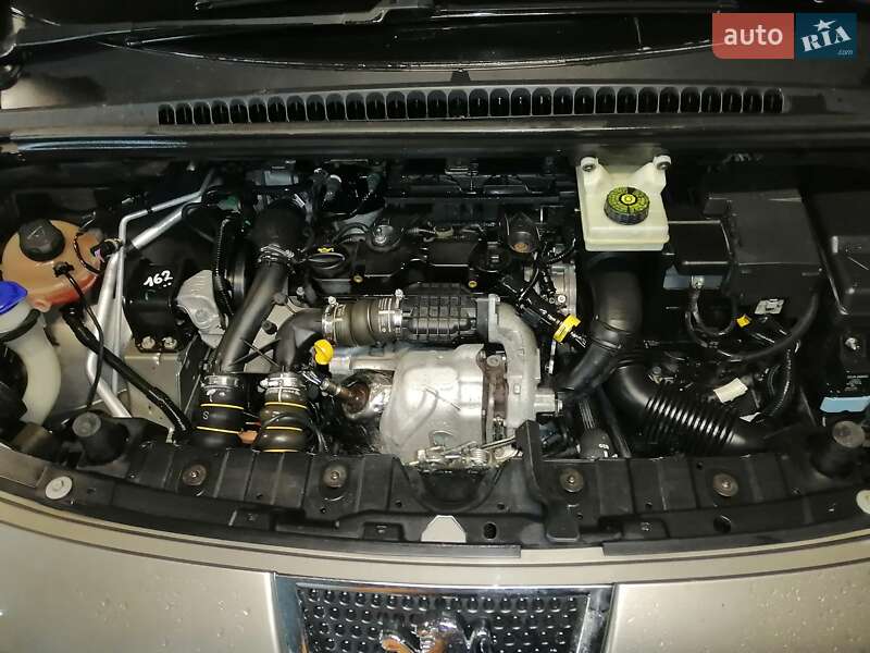 Позашляховик / Кросовер Peugeot 3008 2010 в Луцьку