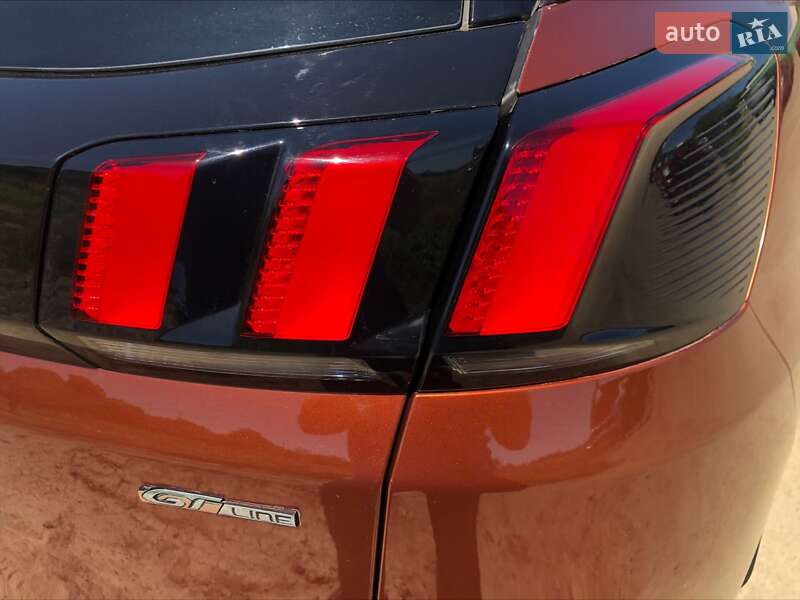 Позашляховик / Кросовер Peugeot 3008 2018 в Одесі