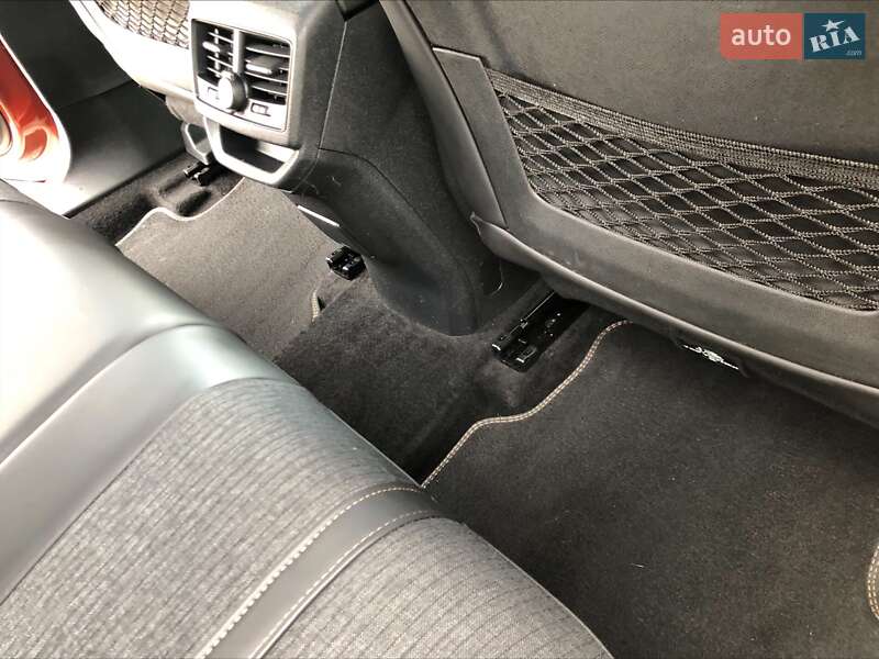 Позашляховик / Кросовер Peugeot 3008 2018 в Одесі