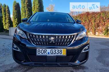 Внедорожник / Кроссовер Peugeot 3008 2020 в Киеве