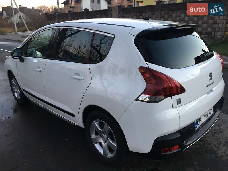 Внедорожник / Кроссовер Peugeot 3008 2014 в Ровно