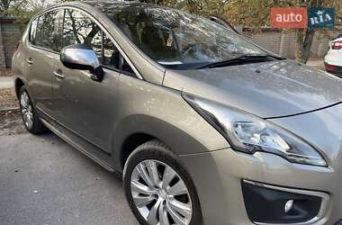 Внедорожник / Кроссовер Peugeot 3008 2014 в Днепре