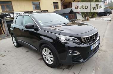 Позашляховик / Кросовер Peugeot 3008 2017 в Рівному