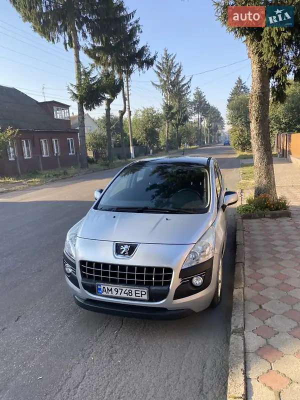 Peugeot 3008 2012