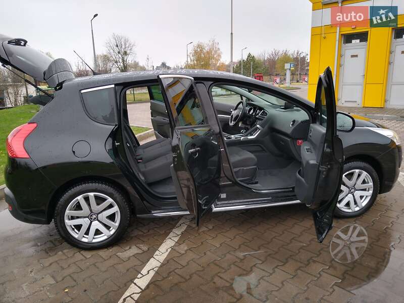 Позашляховик / Кросовер Peugeot 3008 2013 в Дубні