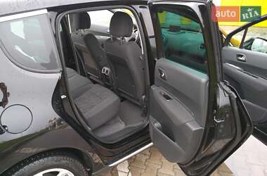 Внедорожник / Кроссовер Peugeot 3008 2013 в 