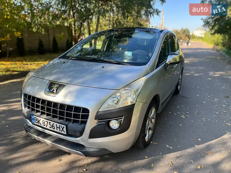 Peugeot 3008 2011