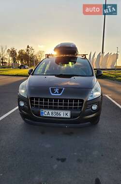 Peugeot 3008 2011